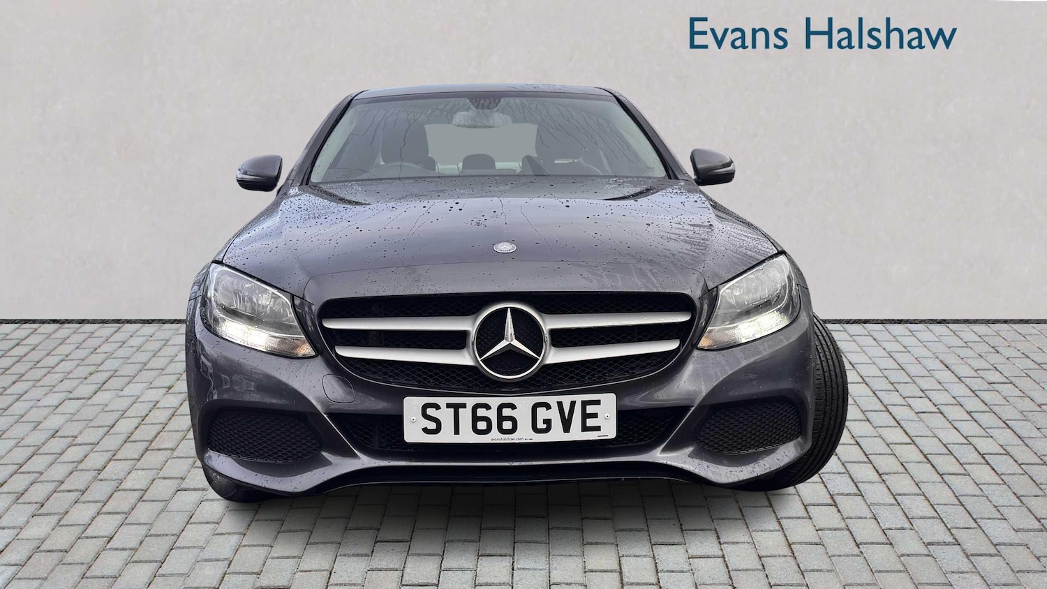 Used Mercedes-Benz C Class 2016 for sale - 77270251: Photo 2