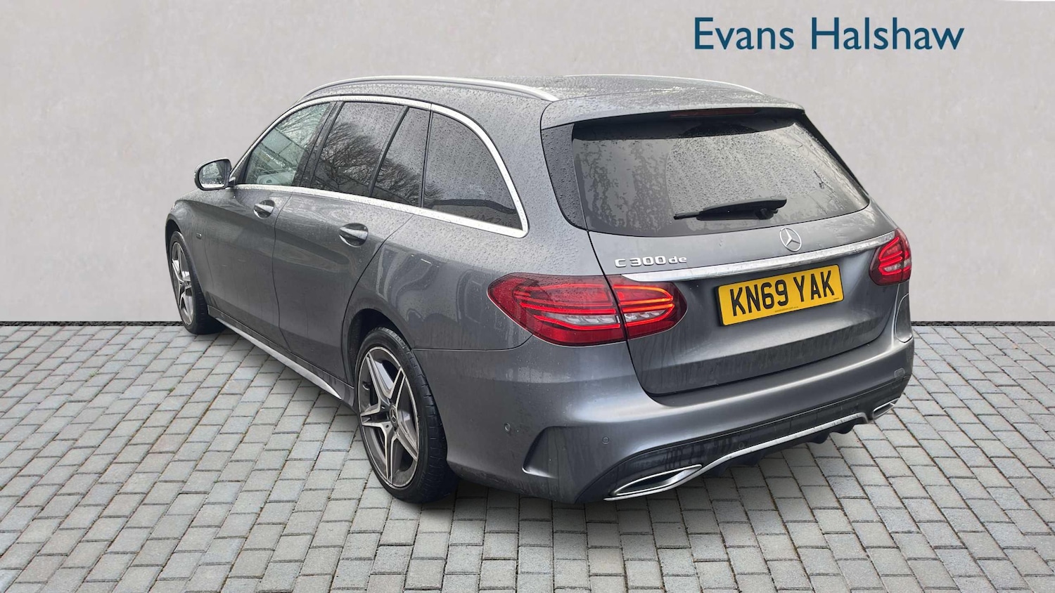 Used Mercedes-Benz C Class 2019 for sale - 76624561: Photo 4