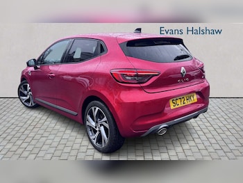 Used Renault Clio 2022 for sale - 76827536: Photo