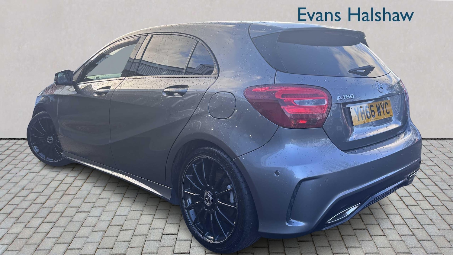 Used Mercedes-Benz A-Class 2016 for sale - 77219601: Photo 2