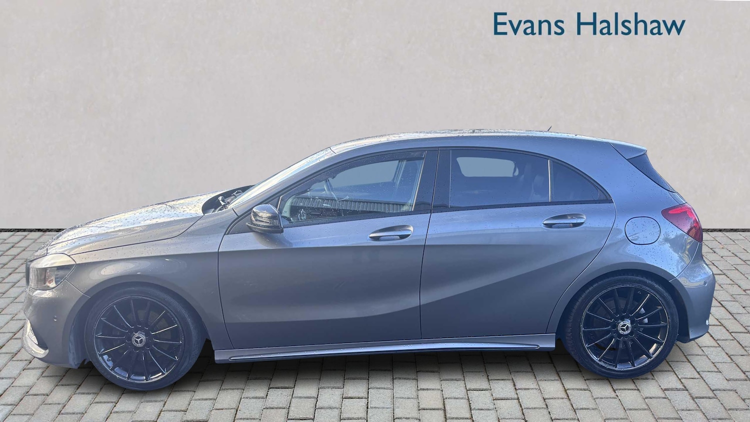 Used Mercedes-Benz A-Class 2016 for sale - 77219601: Photo 5