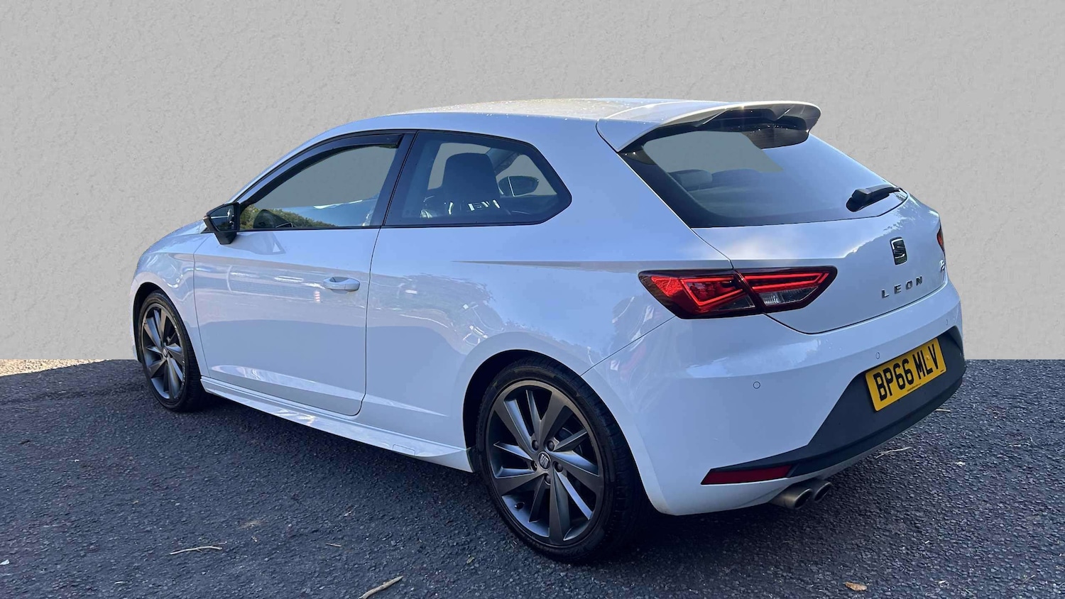 Used SEAT Leon 2017 for sale - 76075267: Photo 2