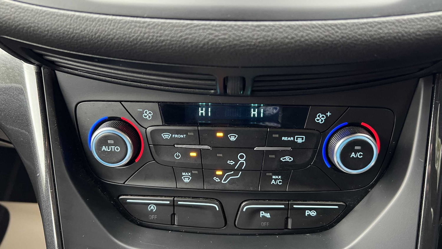 Used Ford Kuga 2017 for sale - 76125956: Photo 33