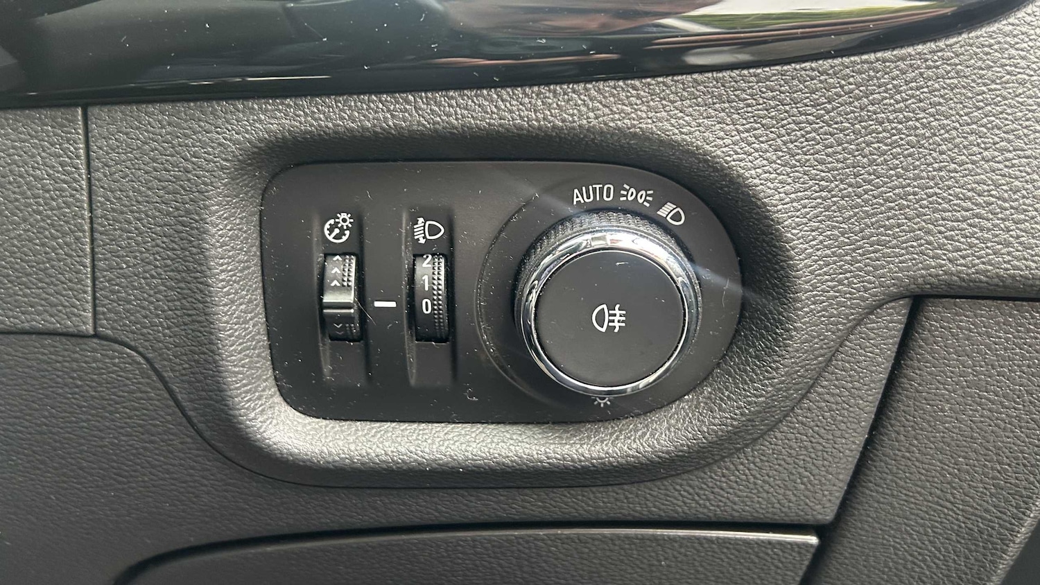 Used Vauxhall Astra 2017 for sale - 76034627: Photo 29