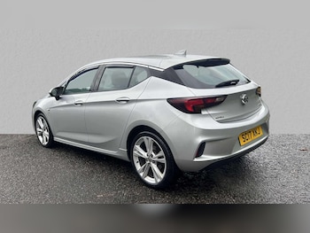 Used Vauxhall Astra 2017 for sale - 76034627: Photo 2
