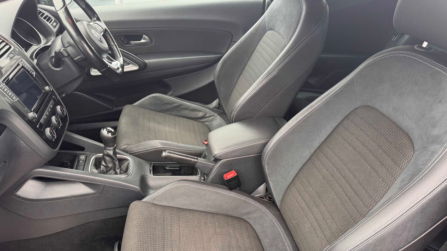 Used Volkswagen Scirocco 2016 for sale - 77257498: Photo 15