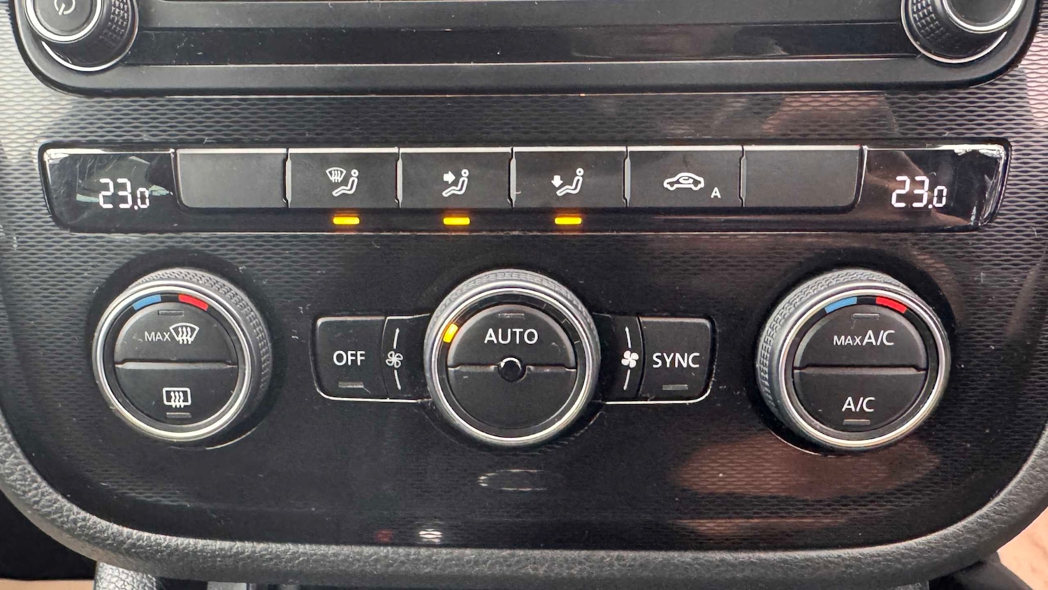 Used Volkswagen Scirocco 2016 for sale - 77257498: Photo 24