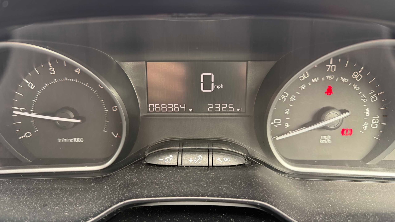 Used Peugeot 208 2016 for sale - 77726937: Photo 5