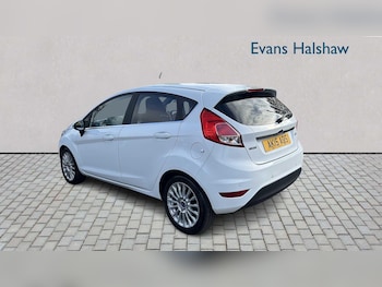 Used Ford Fiesta 2015 for sale - 76501741: Photo