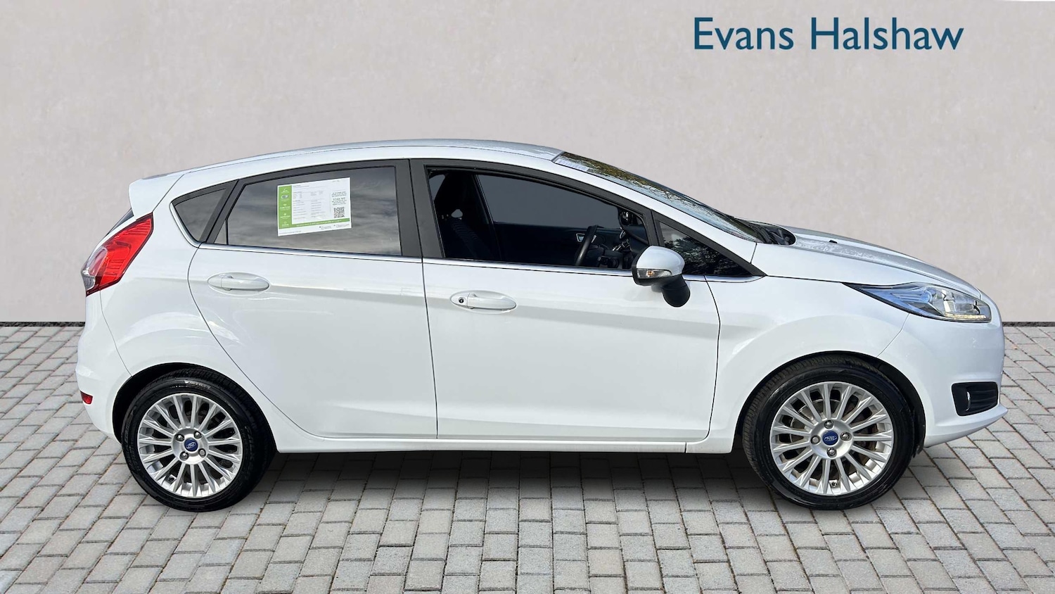 Used Ford Fiesta 2015 for sale - 76501741: Photo 4