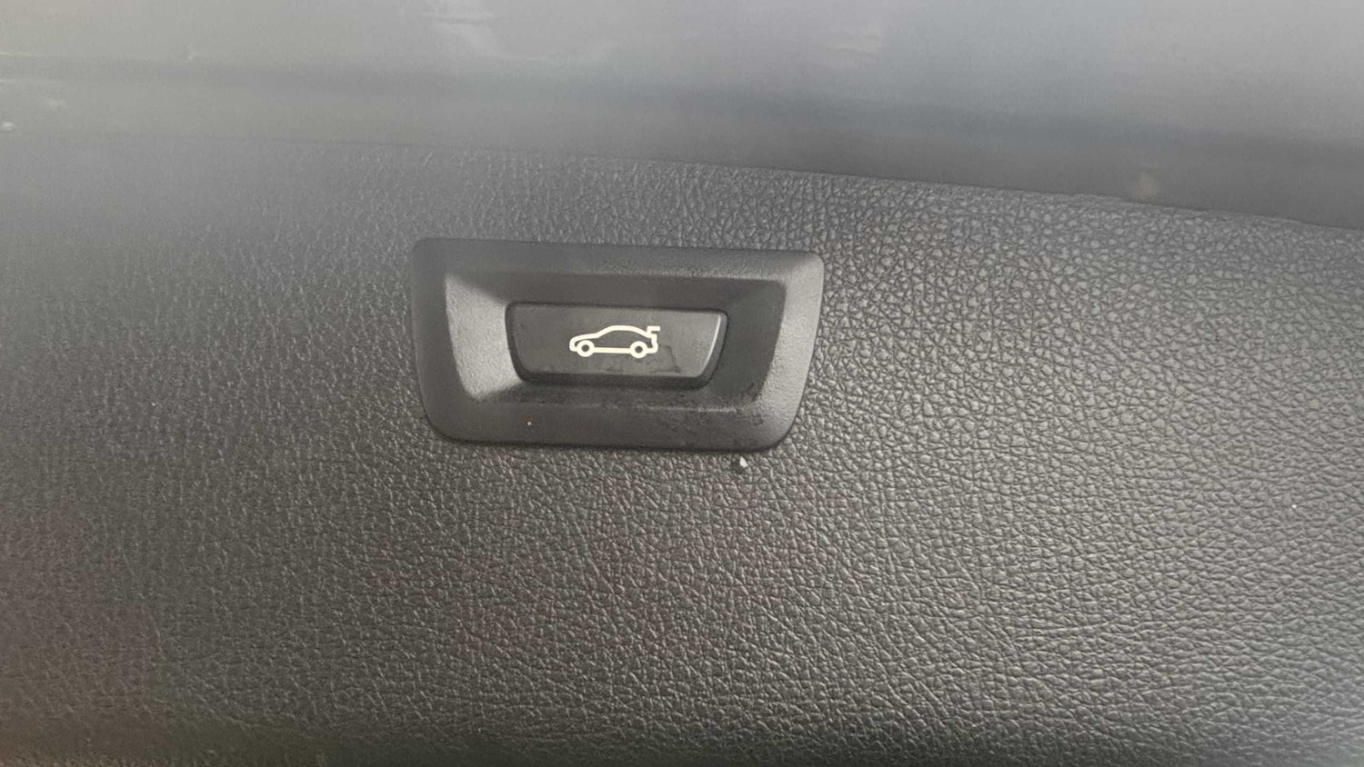 Used BMW 3 Series 2019 for sale - 76075260: Photo 16