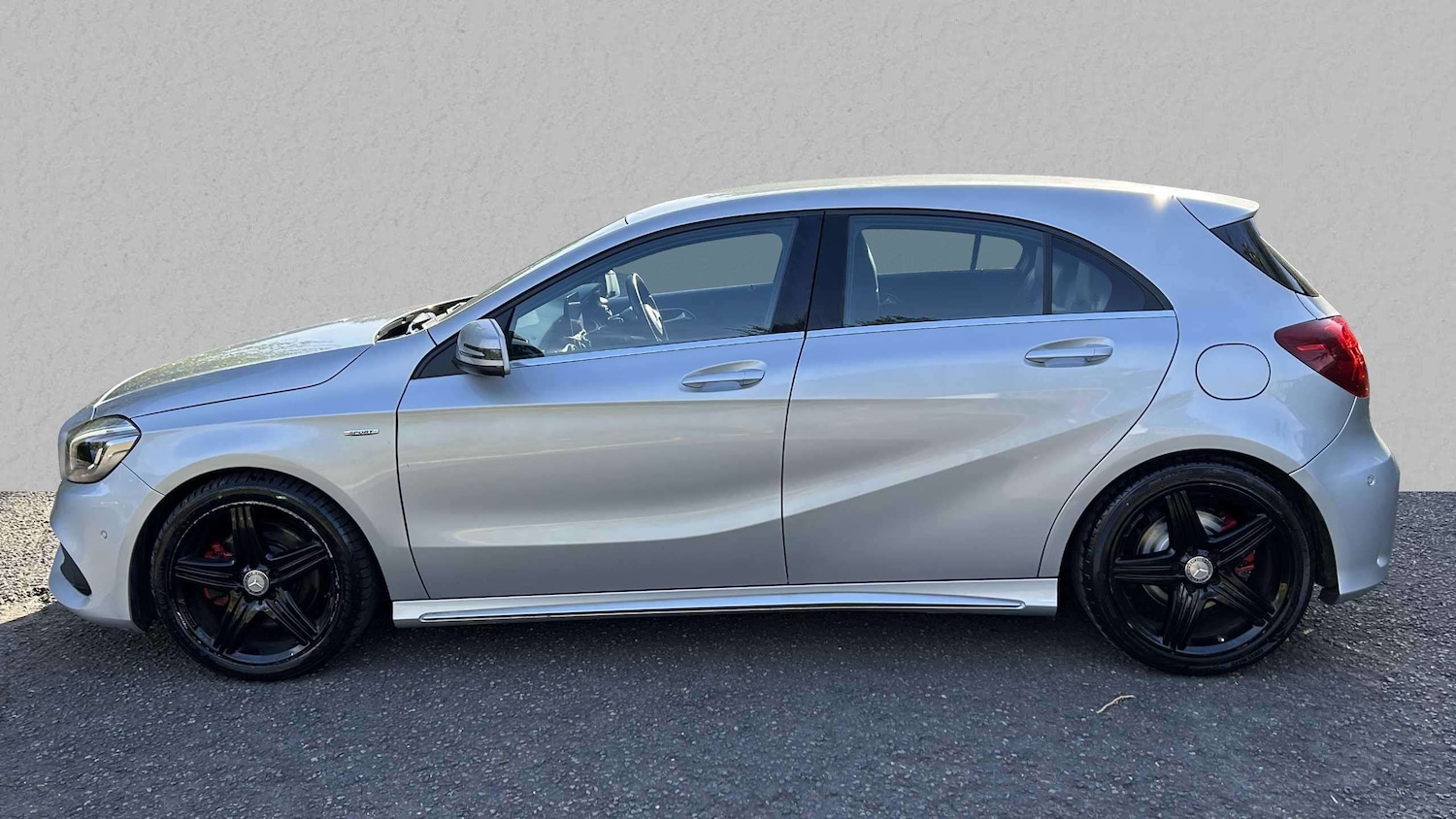 Used Mercedes-Benz A-Class 2016 for sale - 77032249: Photo 3