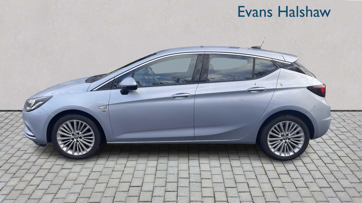 Used Vauxhall Astra 2018 for sale - 76351579: Photo 5
