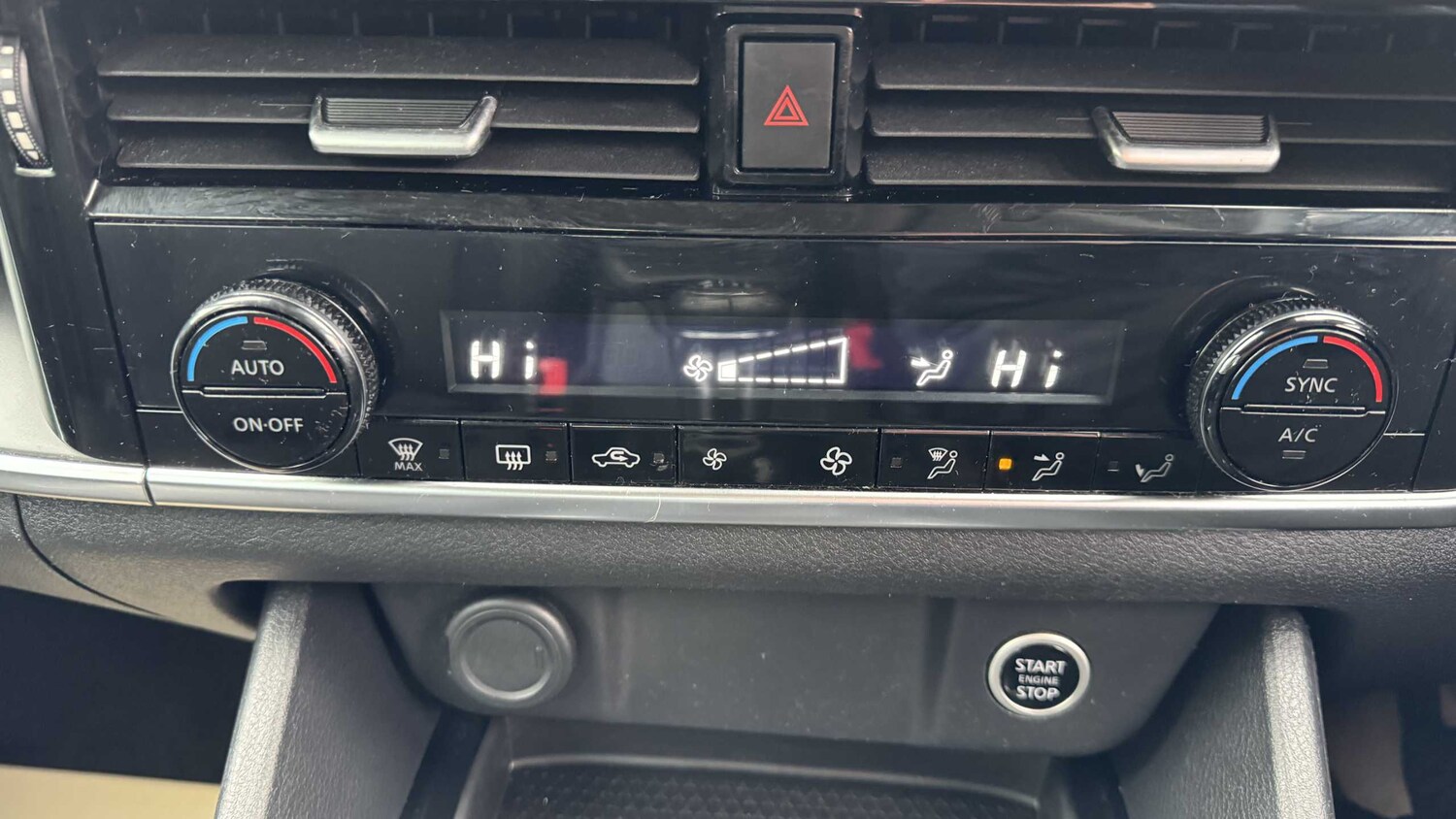 Used Nissan Qashqai 2022 for sale - 76272282: Photo 18