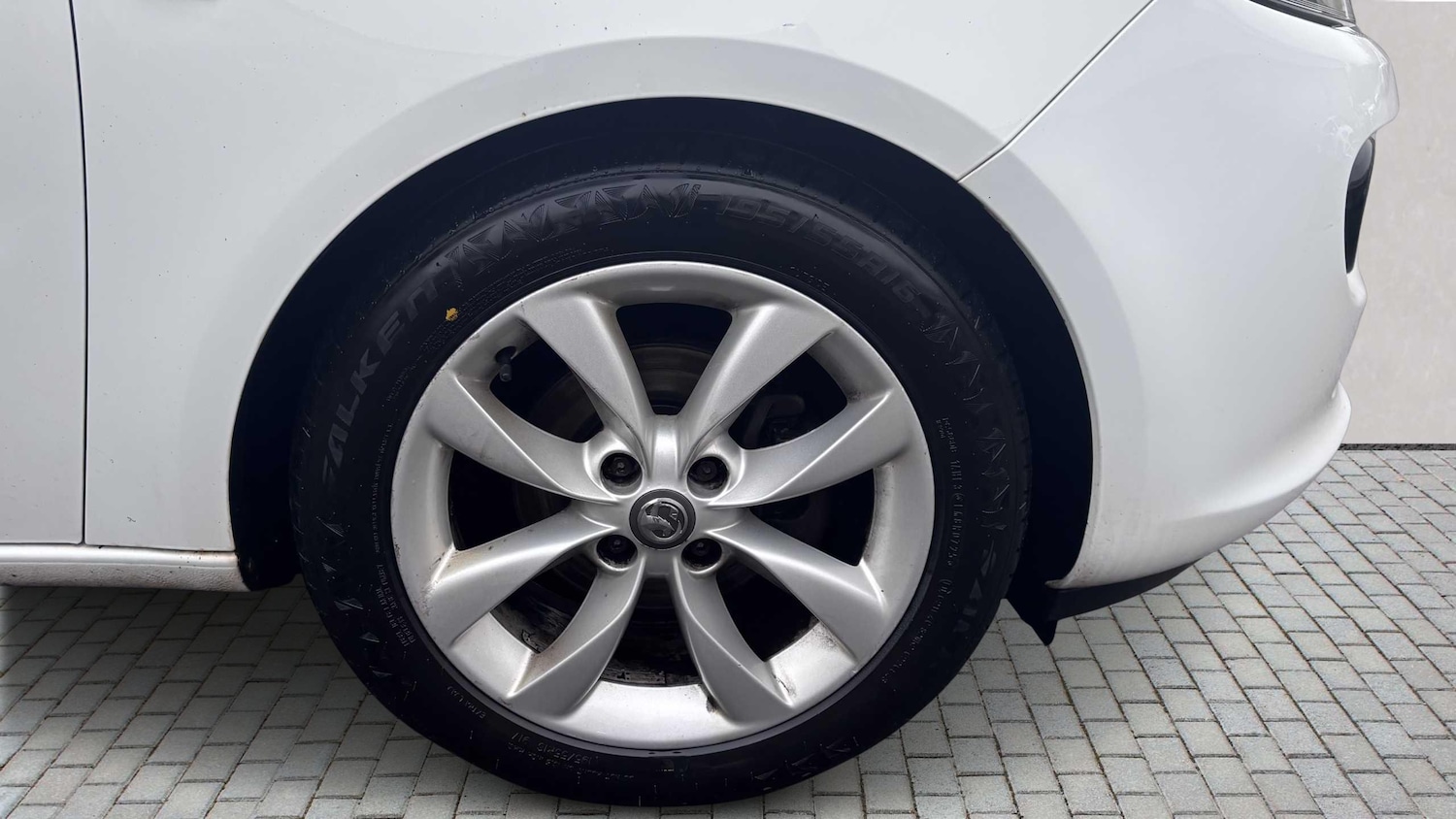 Used Vauxhall ADAM 2013 for sale - 77147286: Photo 7