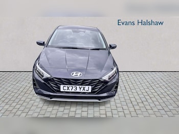 Used Hyundai i20 2023 for sale - 78625165: Photo
