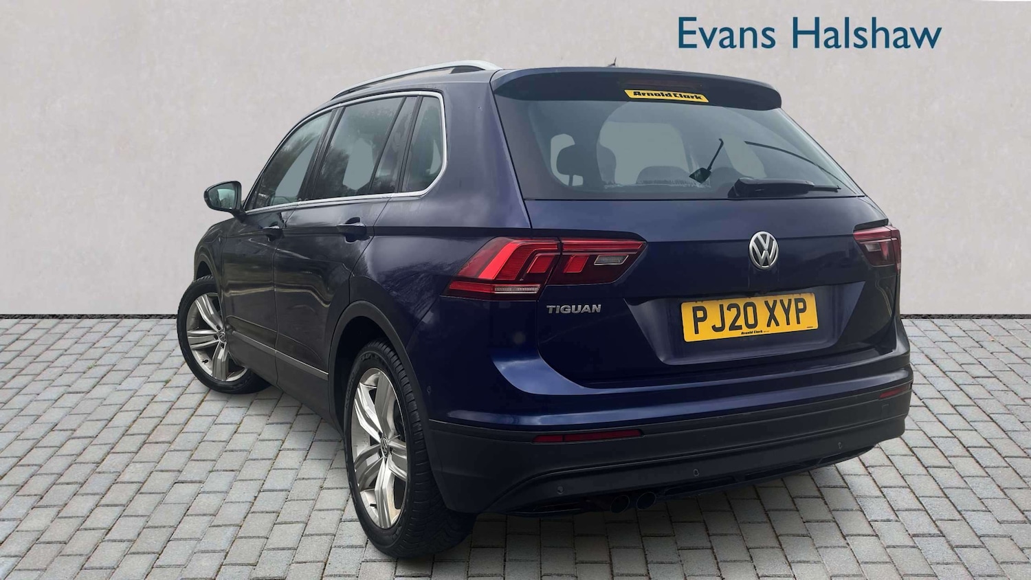 Used Volkswagen Tiguan 2020 for sale - 78188010: Photo 2