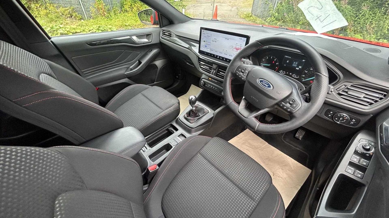 Used Ford Focus 2023 for sale - 76967867: Photo 16