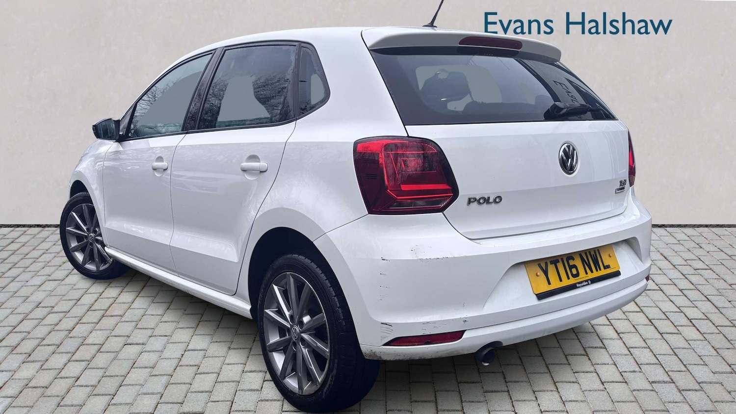 Used Volkswagen Polo 2016 for sale - 77316467: Photo 3