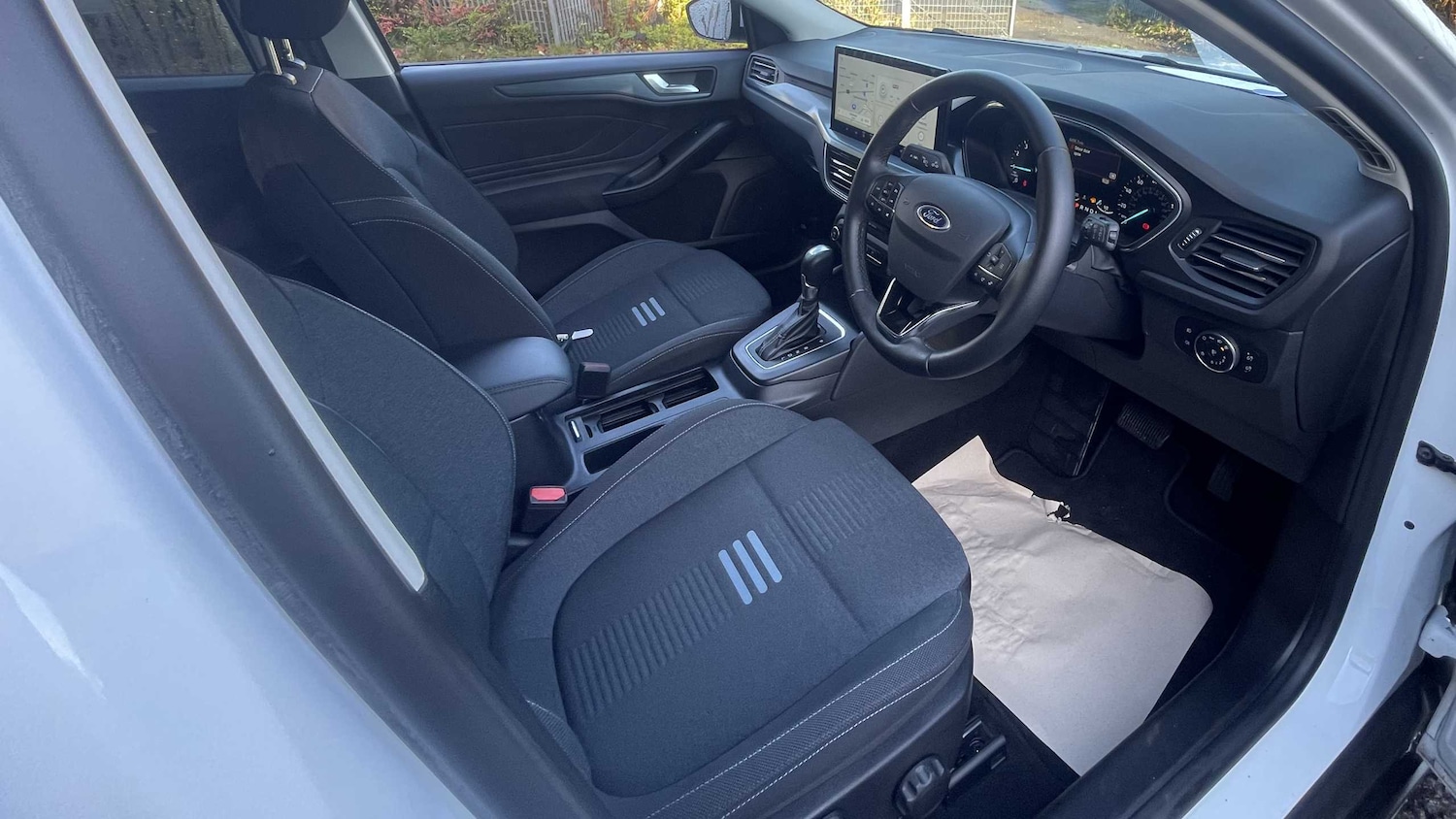 Used Ford Focus 2022 for sale - 76672912: Photo 11