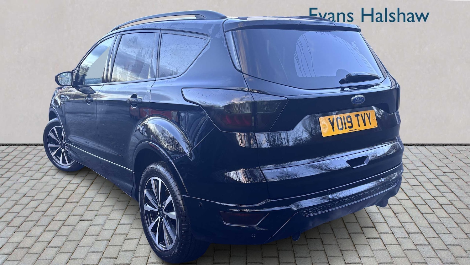 Used Ford Kuga for sale - 77257247: Photo 2