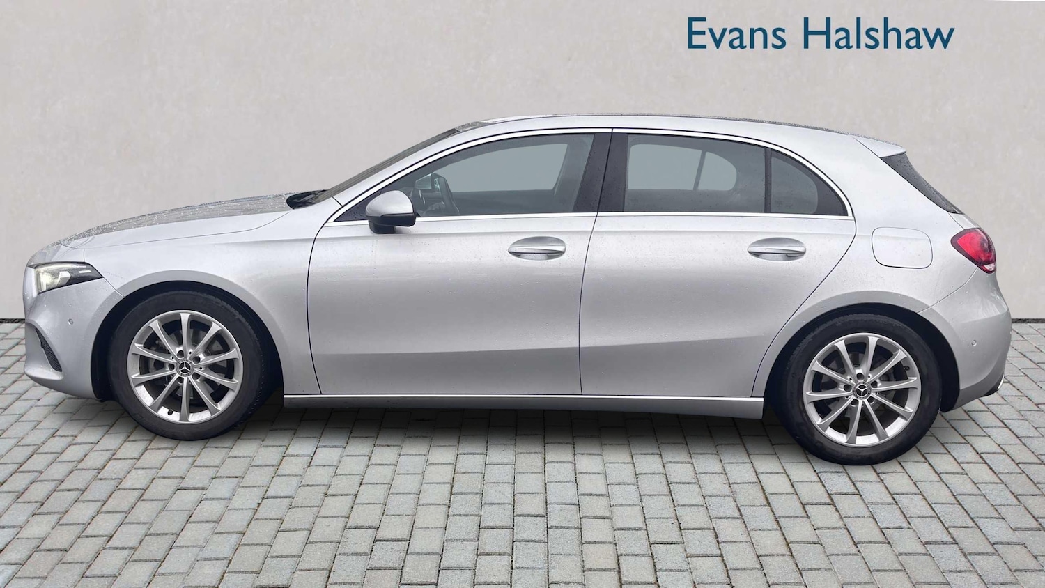 Used Mercedes-Benz A-Class 2018 for sale - 76827660: Photo 6