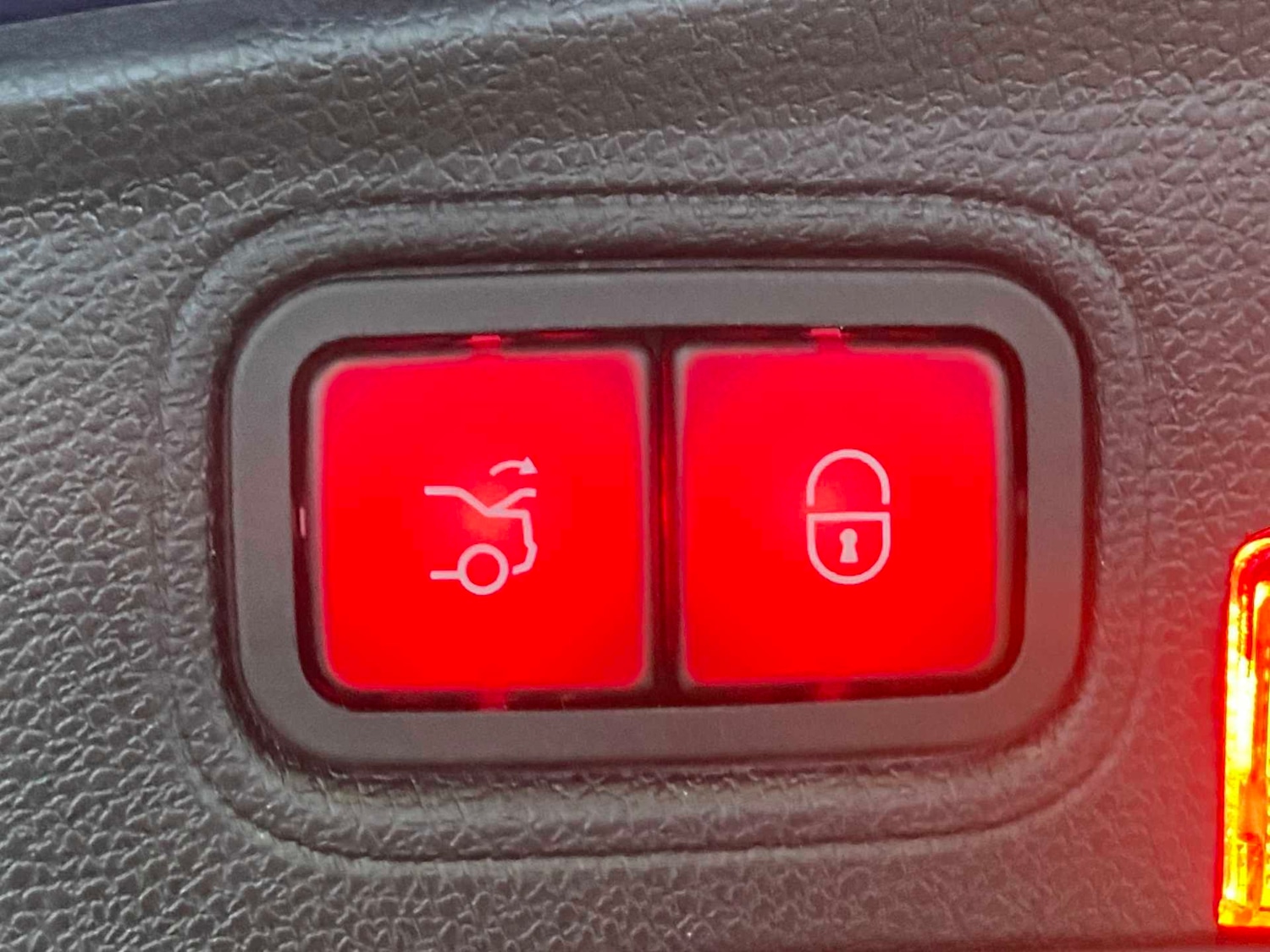 Used Mercedes-Benz C Class 2016 for sale - 76929065: Photo 16