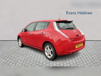 Used Nissan Leaf 2017 for sale - 76230456: Photo