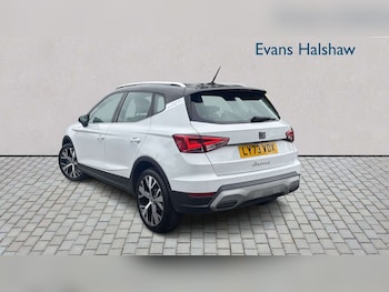 Used SEAT Arona 2024 for sale - 79339778: Photo
