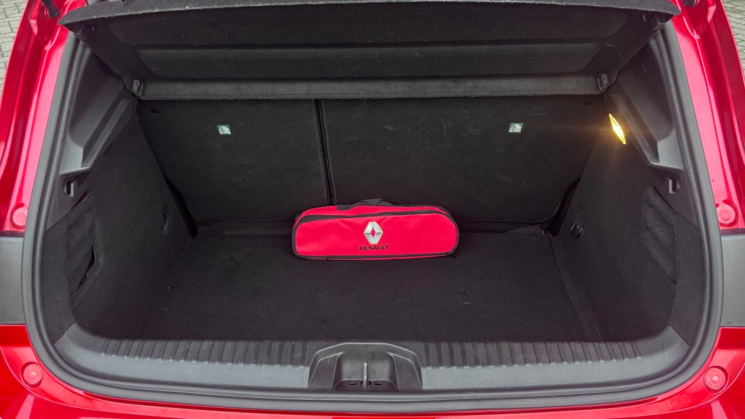 Used Renault Clio 2022 for sale - 77134805: Photo 11