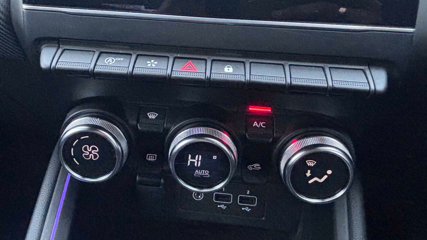 Used Renault Clio 2022 for sale - 77134805: Photo 17