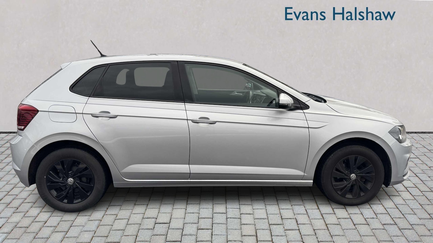 Used Volkswagen Polo 2020 for sale - 77389810: Photo 3