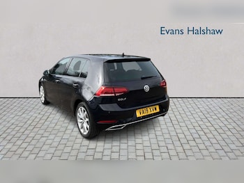 Used Volkswagen Golf 2019 for sale - 78264959: Photo
