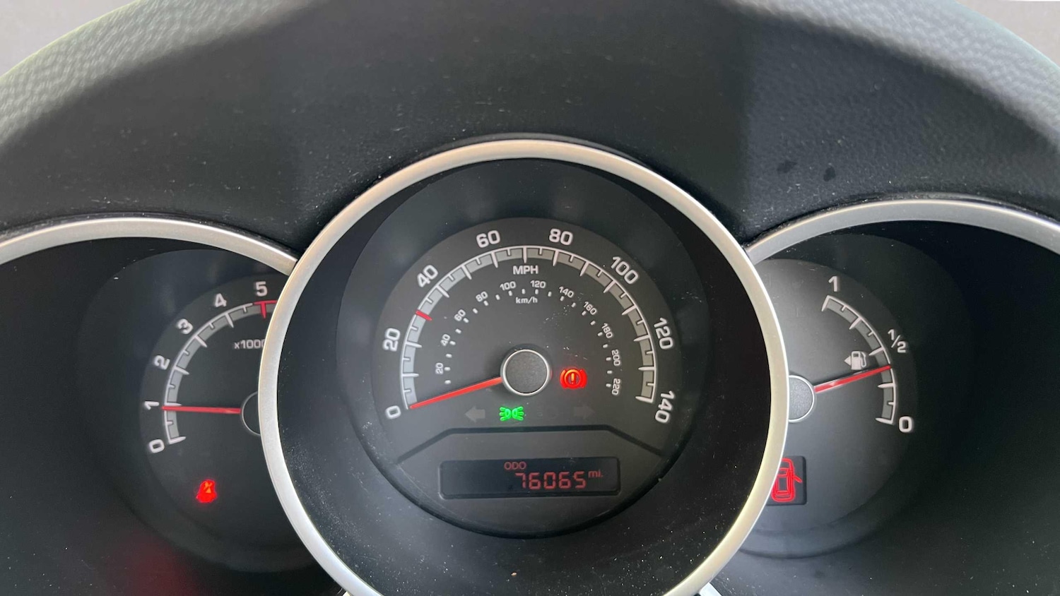 Used Kia Venga 2015 for sale - 77206511: Photo 6