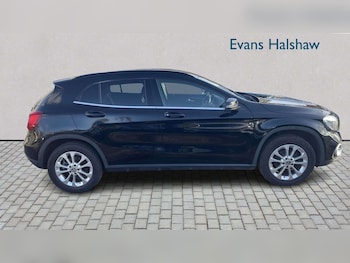 Used Mercedes-Benz GLA 2018 for sale - 77649031: Photo