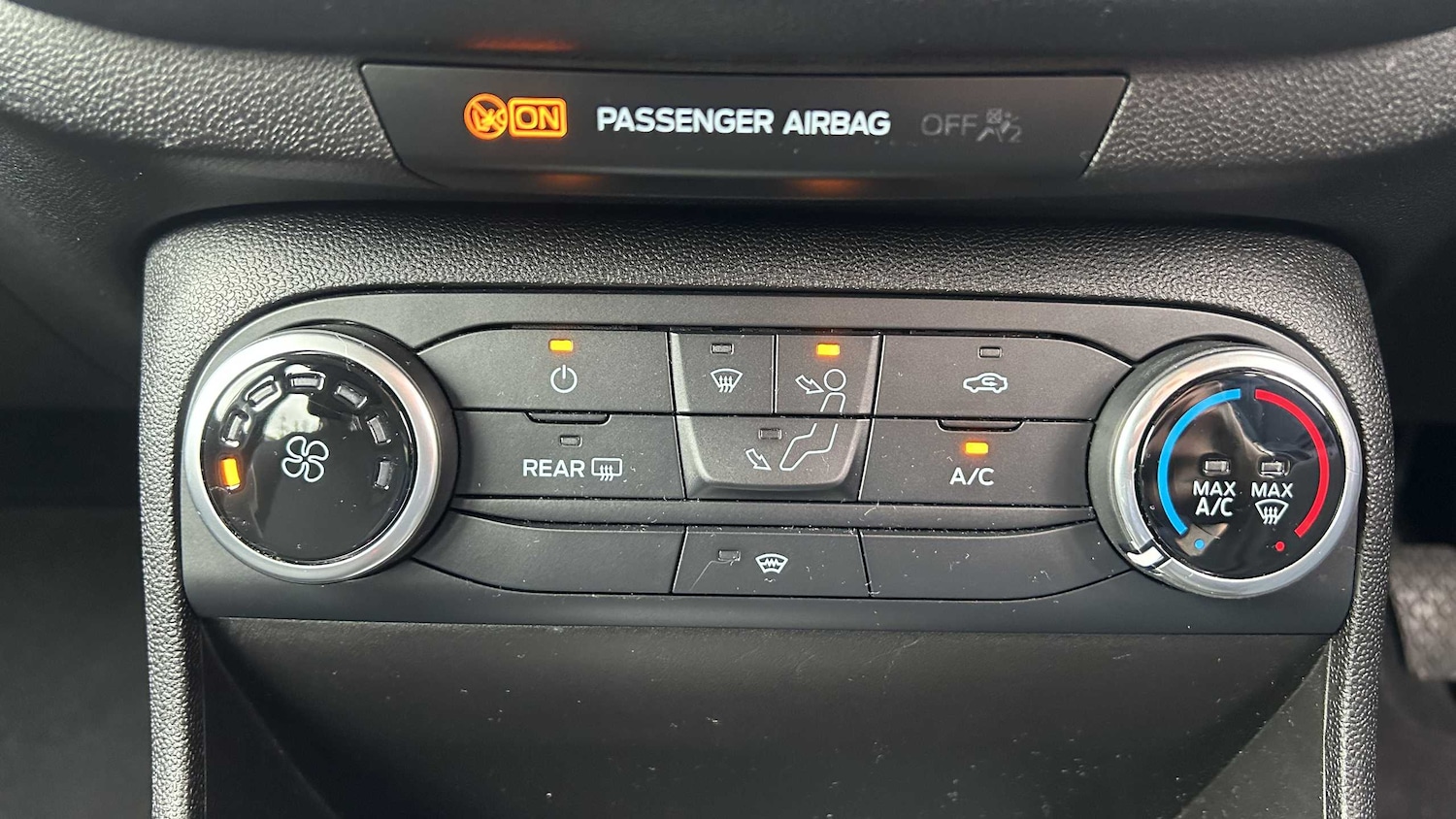 Used Ford Fiesta 2018 for sale - 76045042: Photo 10