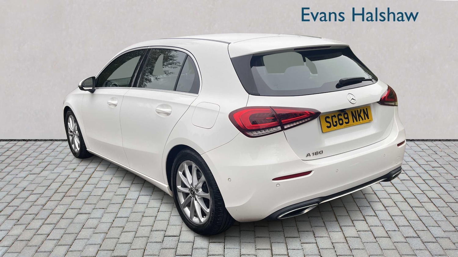 Used Mercedes-Benz A-Class 2019 for sale - 76718168: Photo 4