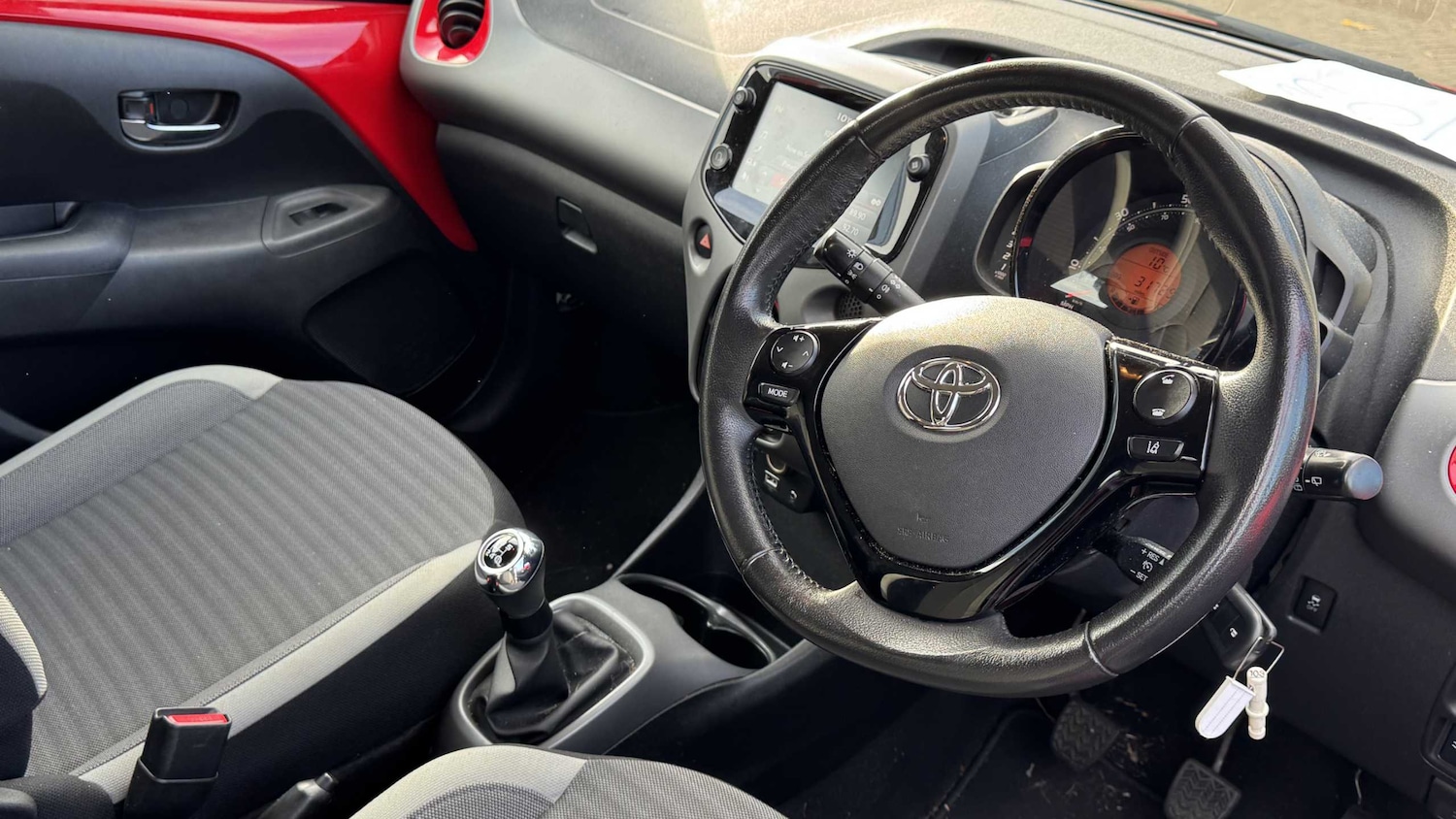 Used Toyota AYGO 2019 for sale - 76373834: Photo 10