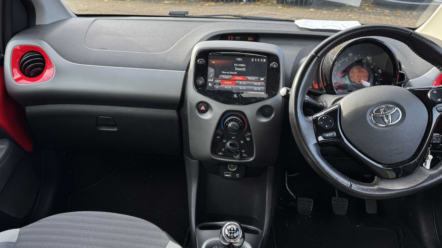 Used Toyota AYGO 2019 for sale - 76373834: Photo 5