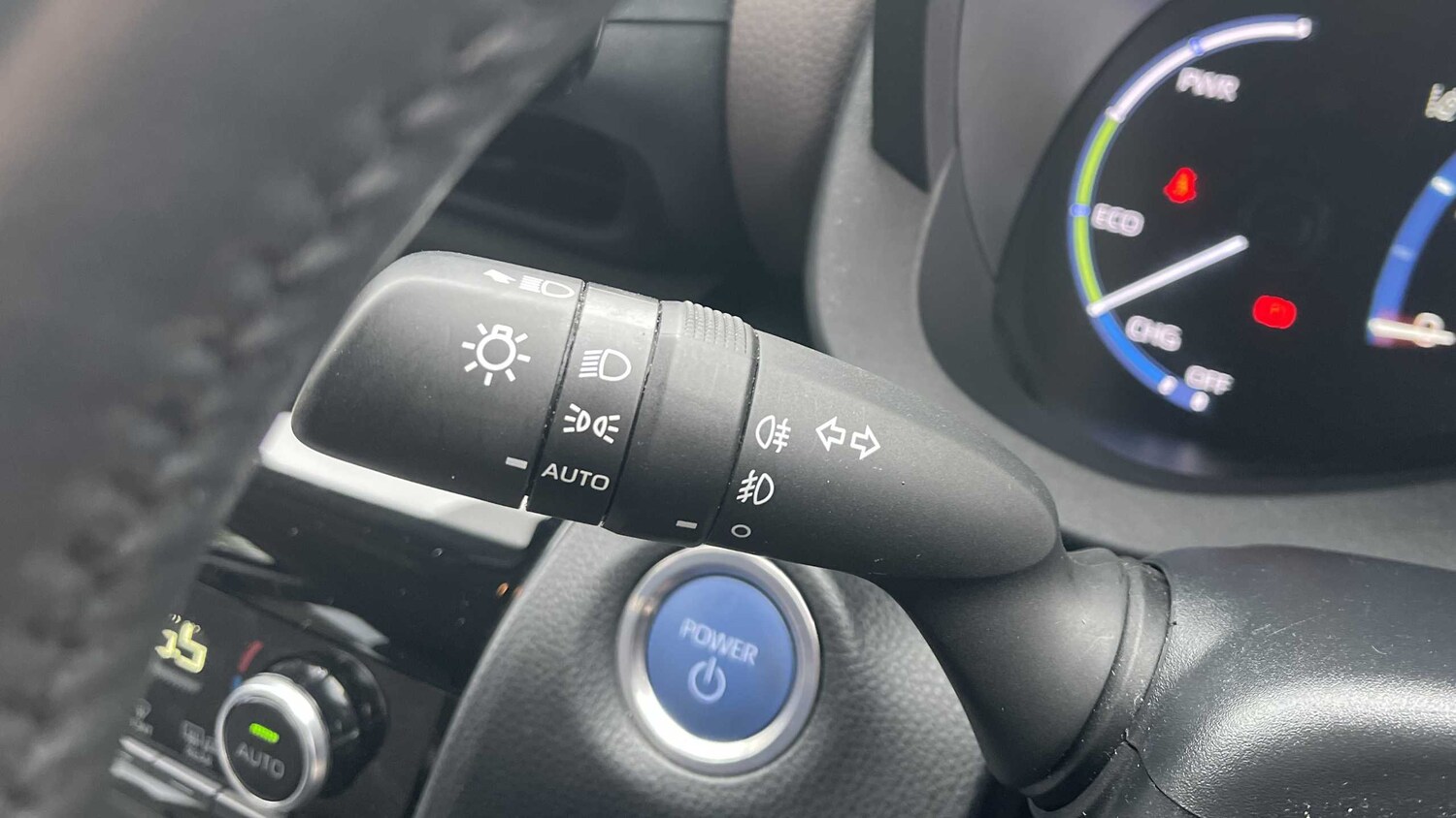 Used Toyota Yaris Cross 2022 for sale - 76272206: Photo 29