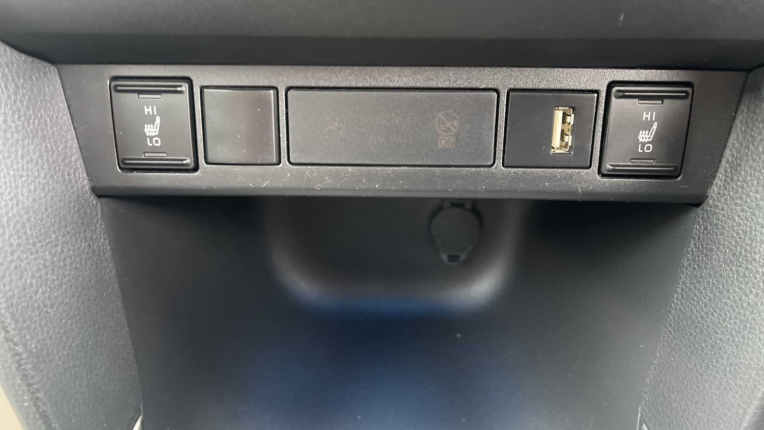 Used Toyota Yaris Cross 2022 for sale - 76272206: Photo 33