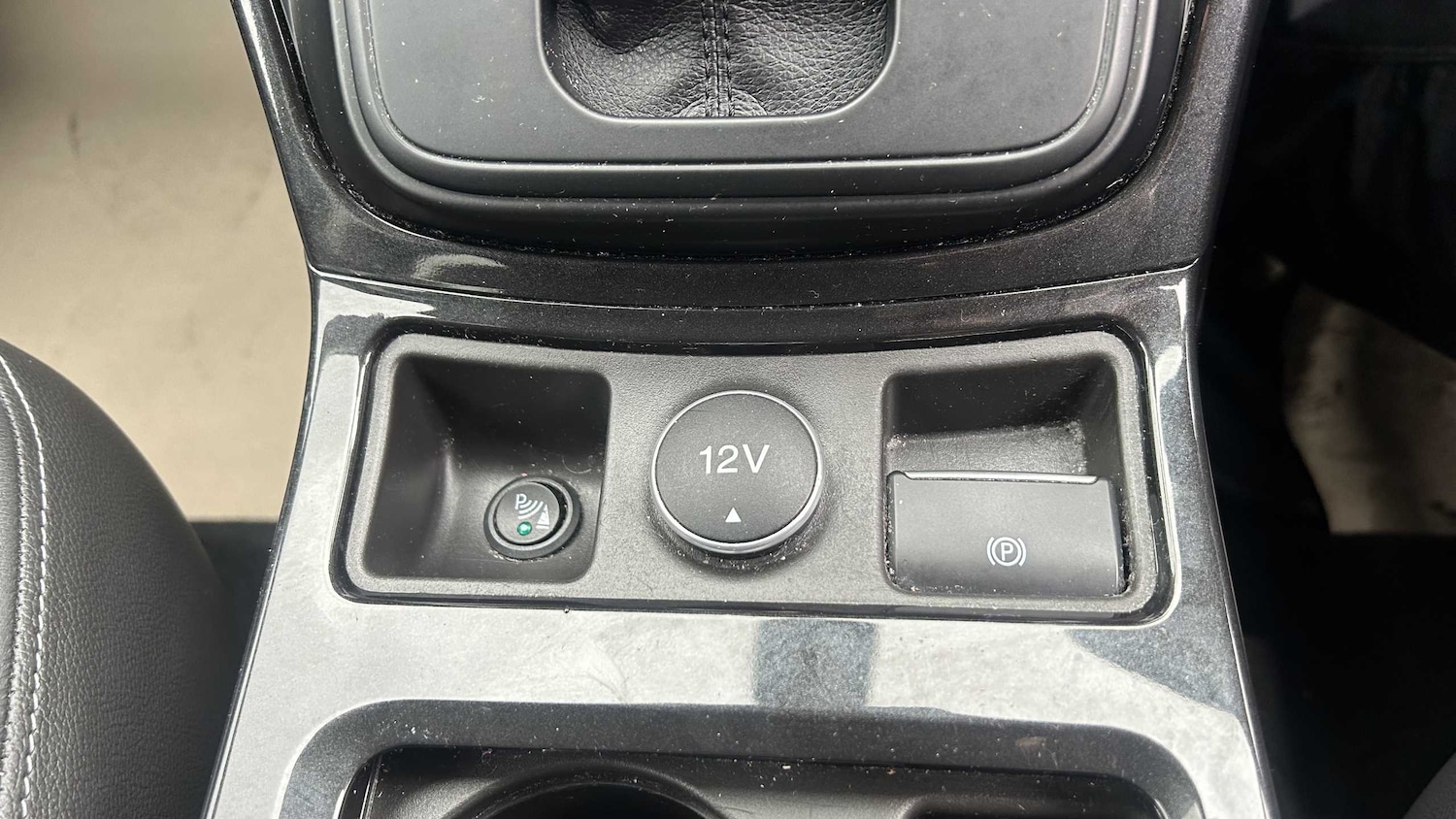 Used Ford Kuga 2017 for sale - 75813654: Photo 27