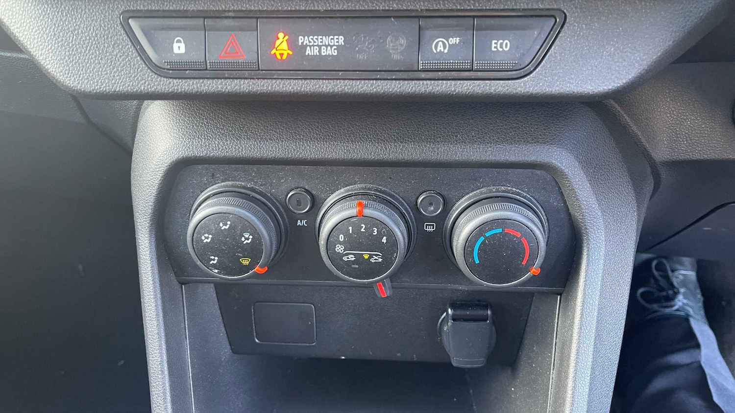 Used Dacia Sandero Stepway 2023 for sale - 76594291: Photo 6