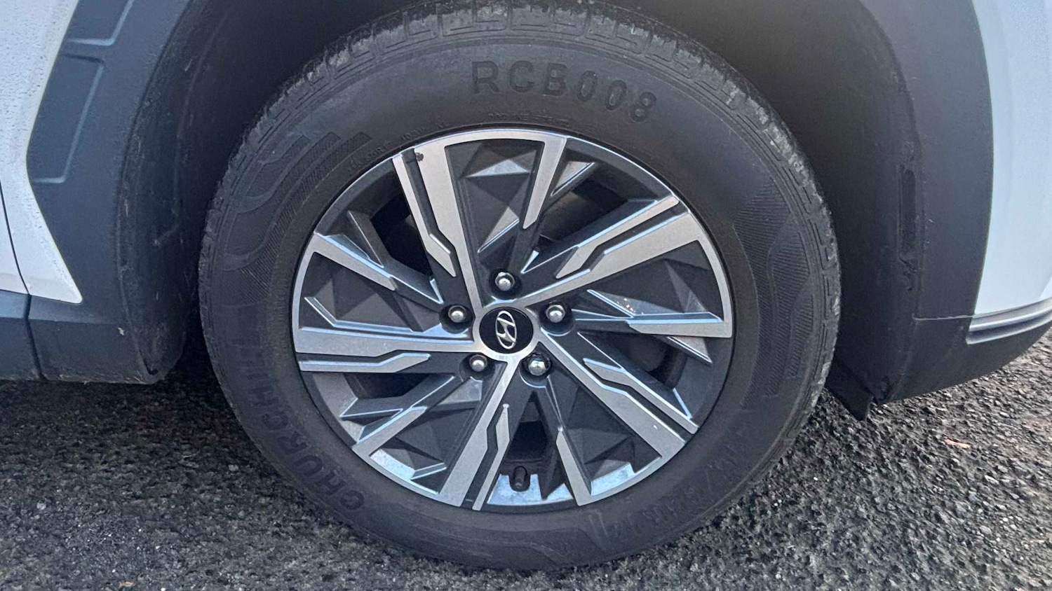 Used Hyundai TUCSON 2021 for sale - 76587610: Photo 5