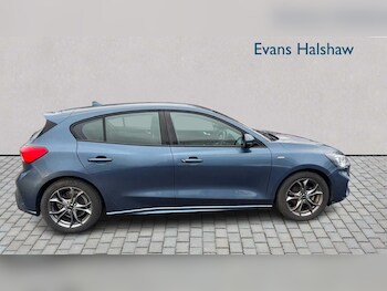 Used Ford Focus 2019 for sale - 77756654: Photo