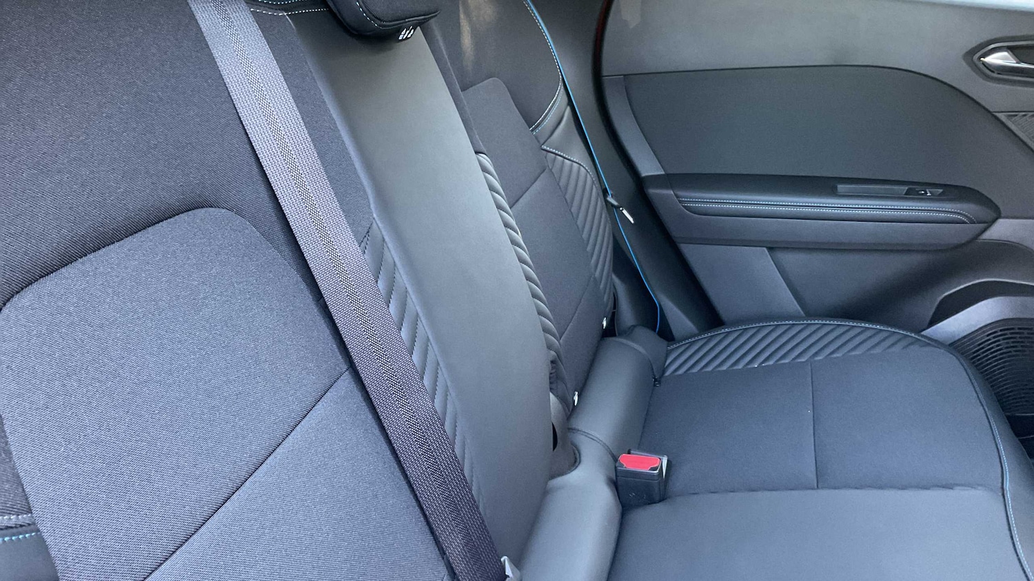 Used Renault Captur 2025 for sale - 76624551: Photo 15