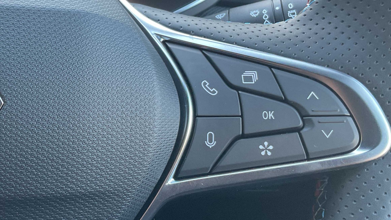 Used Renault Captur 2025 for sale - 76624551: Photo 19