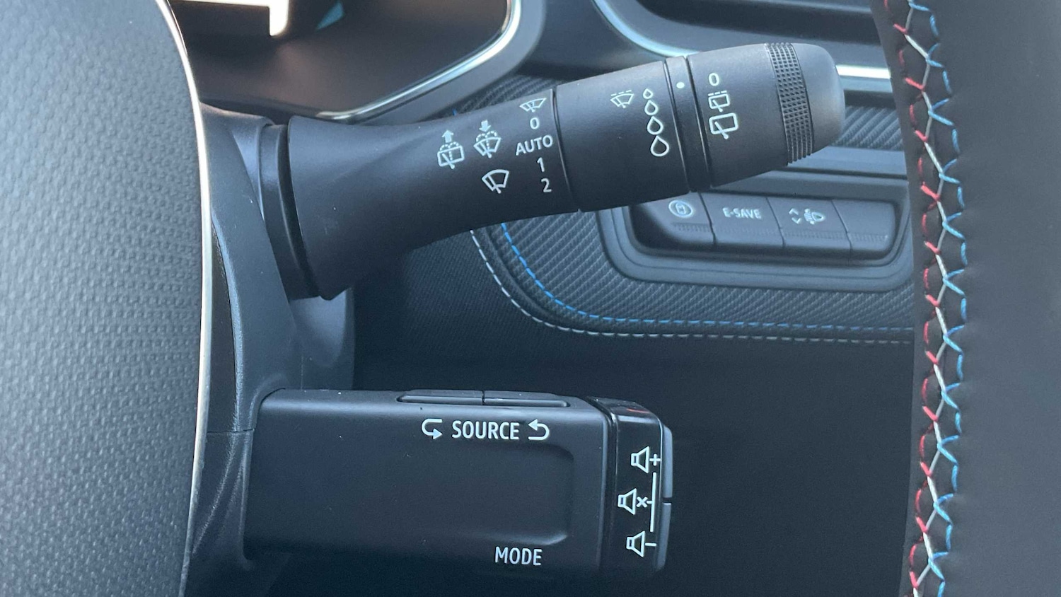 Used Renault Captur 2025 for sale - 76624551: Photo 21