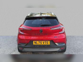 Used Renault Captur 2025 for sale - 76624551: Photo