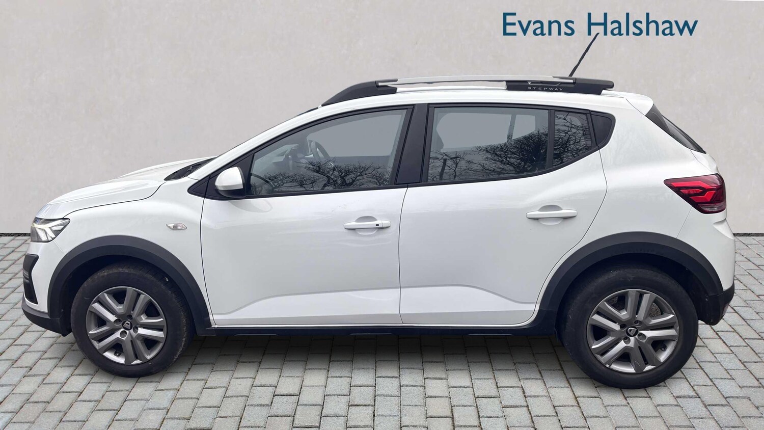 Used Dacia Sandero Stepway for sale - 77068501: Photo 5